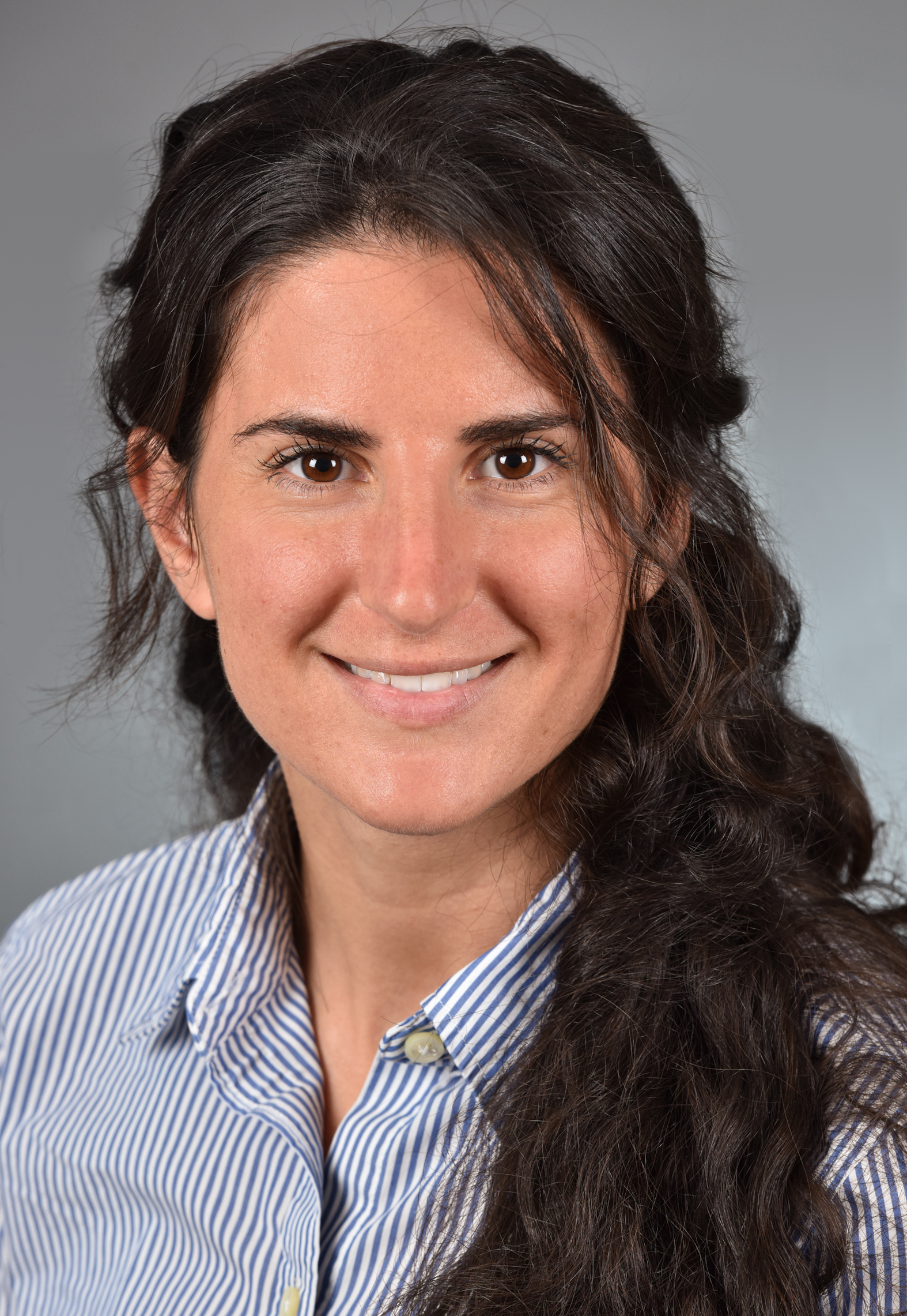 Headshot of Honora Einhorn